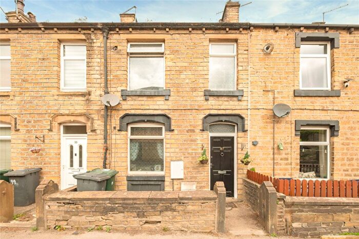 2 Bedroom Terraced House For Sale In Manchester Road, Slaithwaite, Huddersfield, HD7