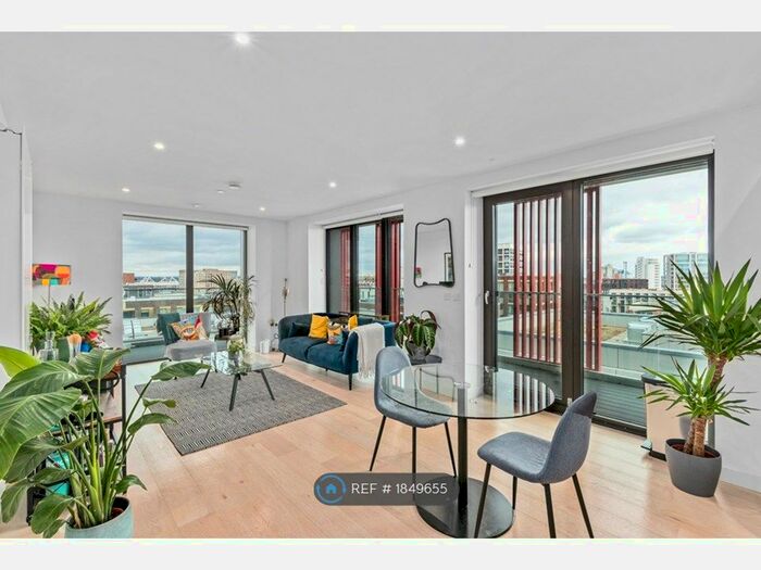 2 Bedroom Flat To Rent In Bonnet Street, London, E16