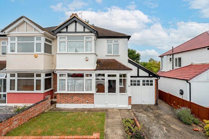 3 Bedroom Semi Detached House For Sale In Ashleigh Gardens, Sutton, SM1