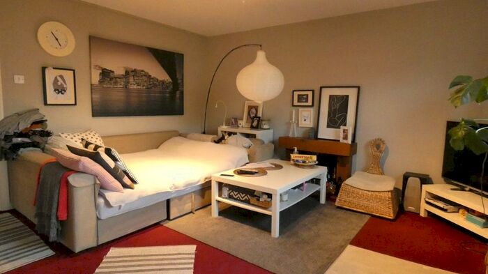 1 Bedroom Flat To Rent In Kings Avenue, Greenford, UB6