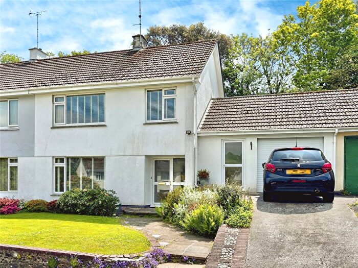 3 Bedroom Semi-Detached House For Sale In Bosvean Gardens, Truro, Cornwall, TR1