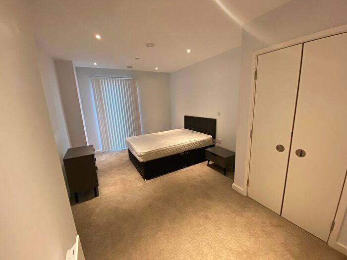 2 Bedroom Apartment To Rent In Local Blackfriars, Bury Street, M3