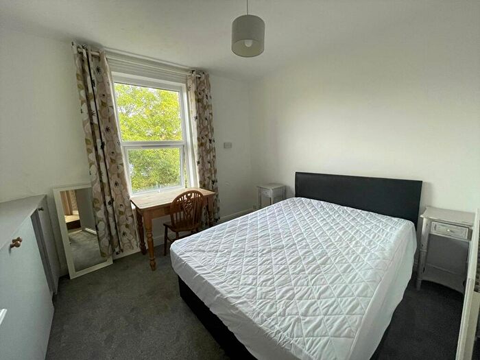 4 Bedroom House To Rent In Hardwick Grove, West Bridgford, NG2