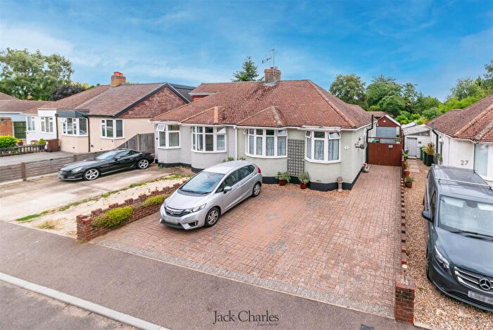 2 Bedroom Semi-Detached Bungalow For Sale In Winifred Road, Bearsted, Maidstone, ME15