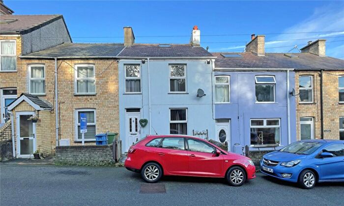 3 Bedroom Terraced House For Sale In Goodman Street, Llanberis, Caernarfon, Gwynedd, LL55