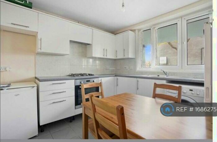 3 Bedroom Maisonette To Rent In Fallowfield, London, N4