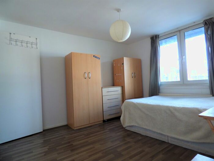 4 Bedroom Maisonette To Rent In Mccullum Road, London, E3