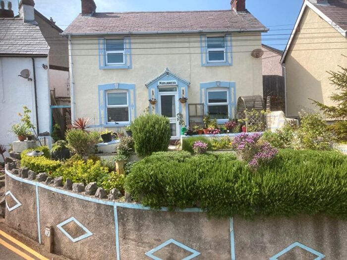 3 Bedroom Detached House To Rent In Pendre Road, Penrhynside, Llandudno, LL30