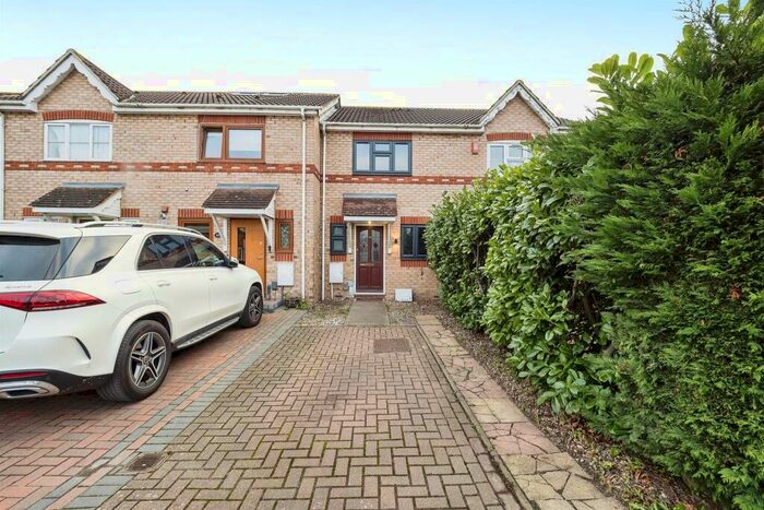 2 Bedroom Terraced House To Rent In Blessing Way, Barking, IG11