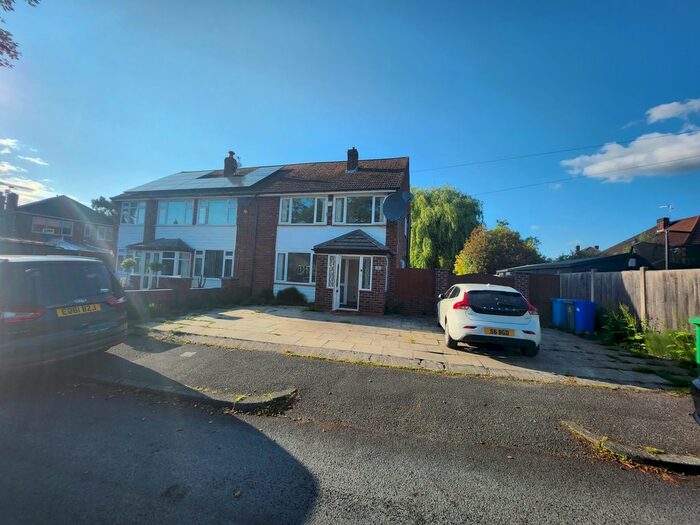 4 Bedroom Semi-Detached House To Rent In Goldie Avenue, Manchester, M22