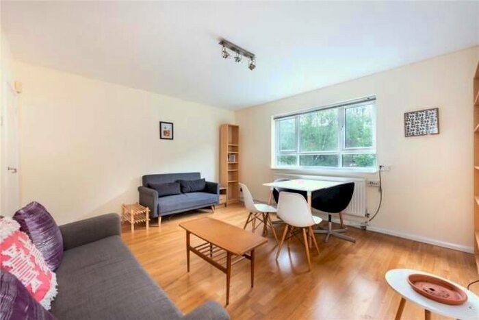 3 Bedroom Flat To Rent In Wenlock Court, New North Road, Old Street, N1