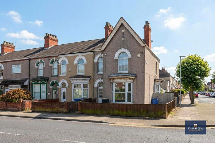 2 Bedroom Flat For Sale In Welholme Road, Grimsby, DN32