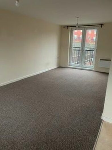 2 Bedroom Flat To Rent In Padside Row, Hamilton, Leicester, LE5