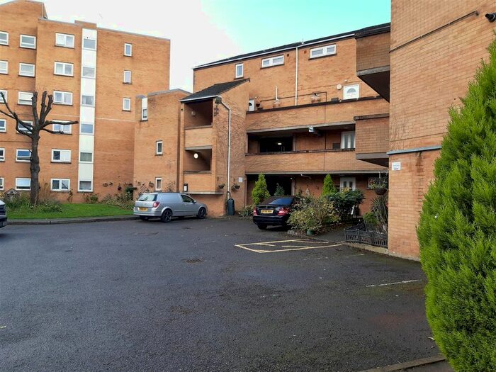 1 Bedroom Flat To Rent In Orwell Close, Loughborough, LE11