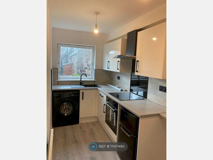 1 Bedroom Flat To Rent In Rose Street, Aberdeen, AB10