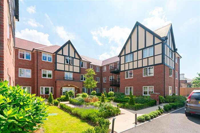 1 Bedroom Flat For Sale In Manor Park, Ruddington, NG11