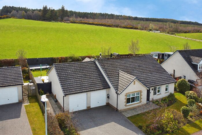 3 Bedroom Detached Bungalow For Sale In Ardgowan, Croy, IV2