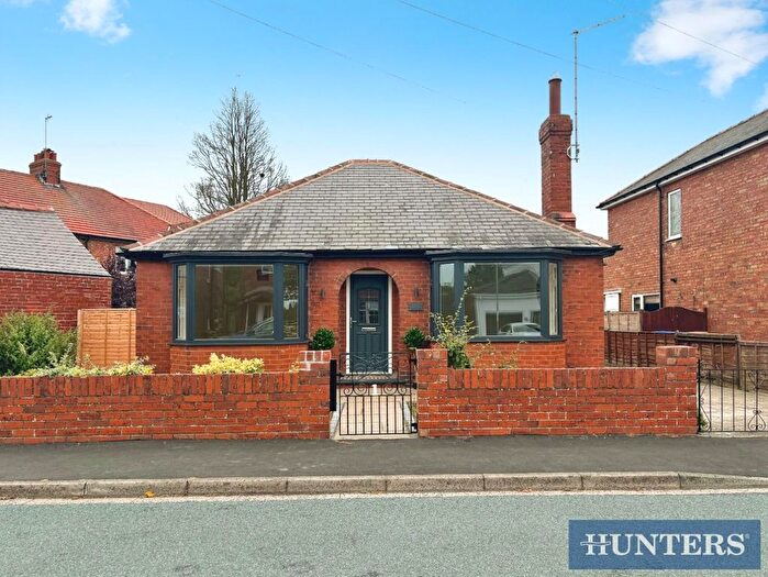 2 Bedroom Detached Bungalow For Sale In St. Thomas Road, Bridlington, YO16