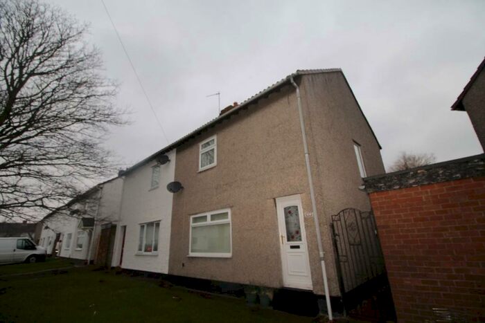 3 Bedroom Semi-Detached House To Rent In Castle Square, Northumberland, NE27