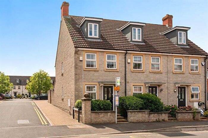 3 Bedroom End Of Terrace House For Sale In Morley Road, Staple Hill, Bristol, BS16