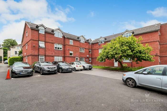 2 Bedroom Flat To Rent In Upper Grosvenor Road, Tunbridge Wells, TN1