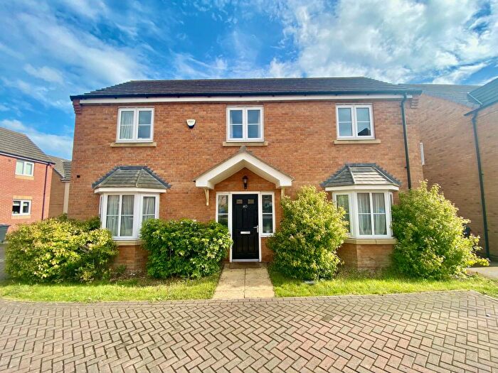 4 Bedroom Detached House For Sale In Libertas Drive, Stanground South, Peterborough, PE2