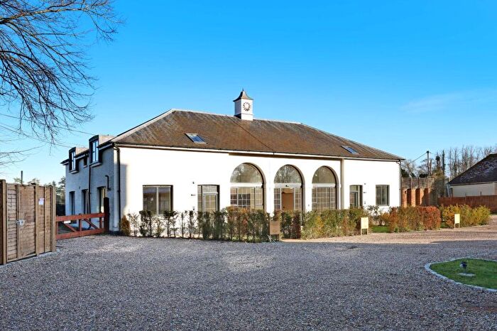 3 Bedroom Terraced House For Sale In Westhorpe Park, Marlow, Buckinghamshire, SL7