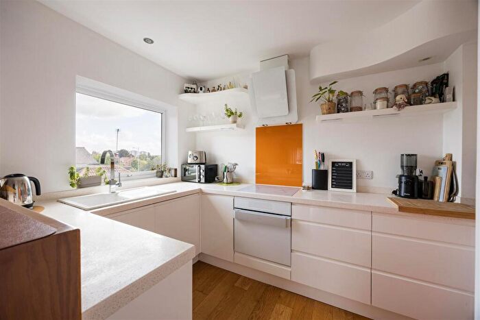 2 Bedroom Apartment For Sale In Diana Close, South Woodford, E18