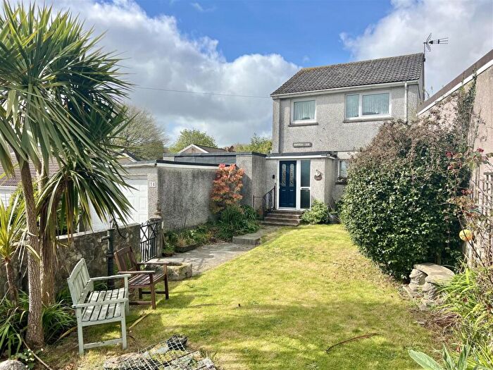 3 Bedroom House For Sale In Franklyn Close, St. Austell, PL25