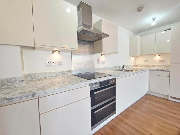 2 Bedroom Apartment To Rent In Maxwell Road, Romford, RM7