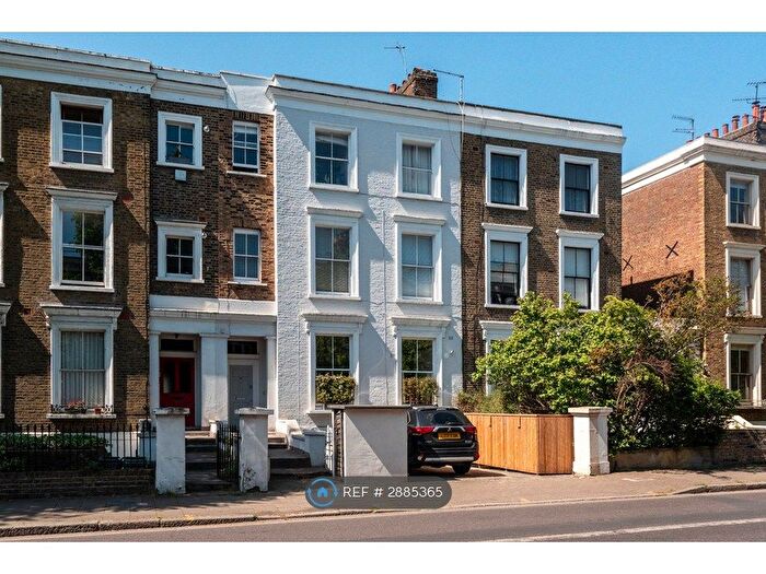2 Bedroom Flat To Rent In Islington, London, N1