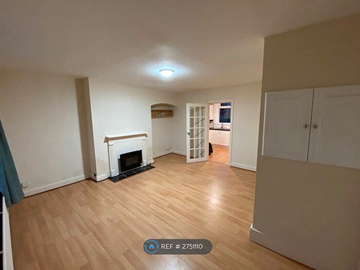 3 Bedroom End Terrace House To Rent In Fowler Road, Coventry, CV6