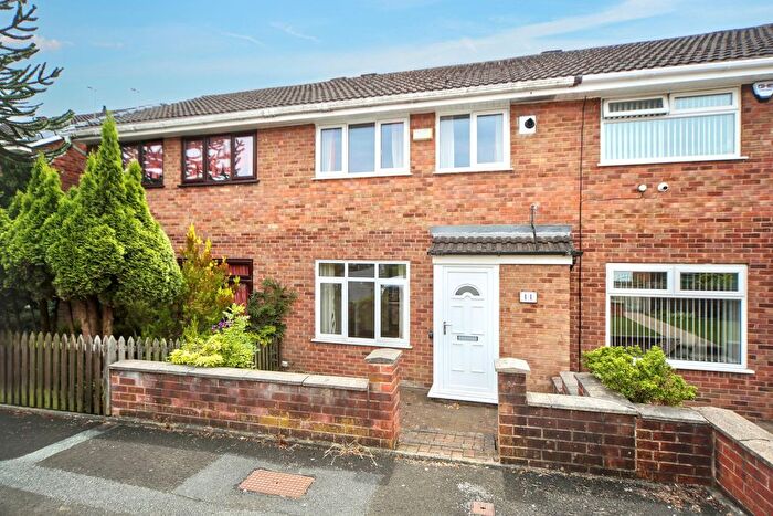 3 Bedroom Terraced House For Sale In Salcombe Close, Wigan, WN1