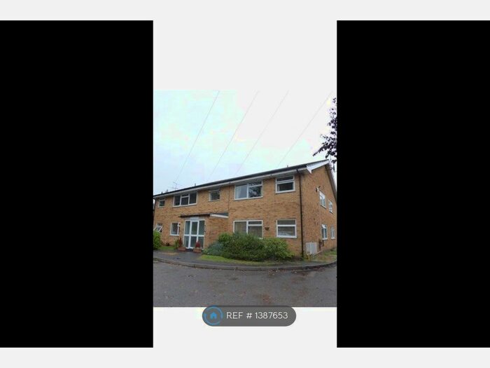 1 Bedroom Flat To Rent In Grove Cross Road, Camberley, GU16