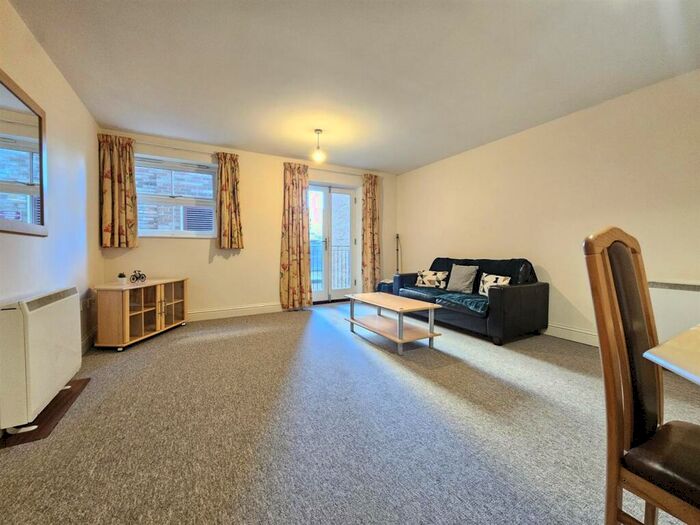 1 Bedroom Flat To Rent In Flat Church View, Orange Grove, Wisbech, PE13