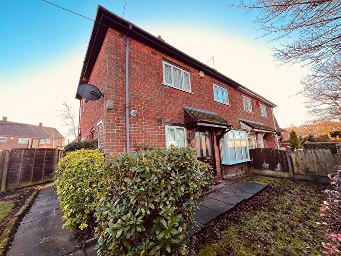 3 Bedroom Semi Detached House To Rent In Milton Road, Stoke-on-Trent, ST1