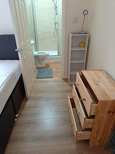 6 Bedroom Terraced House To Rent In Humber Road, Coventry, CV3