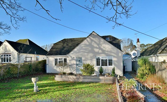 4 Bedroom Detached Bungalow For Sale In Ringwood Road, Ferndown, BH22