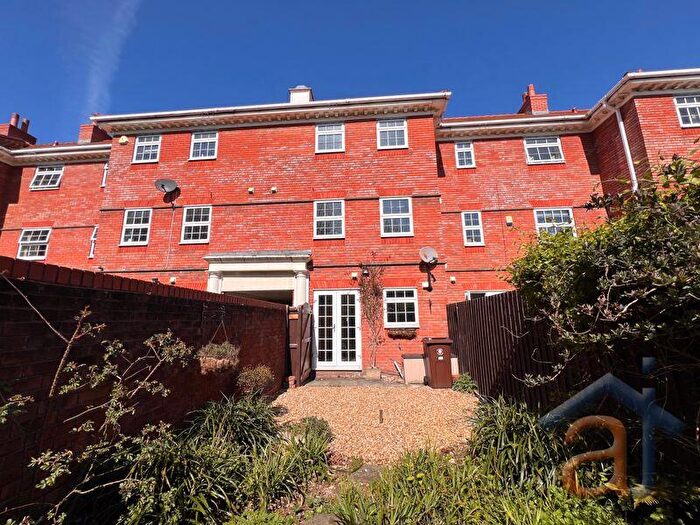 4 Bedroom Terraced House To Rent In Woodvale Court, Southport, PR9