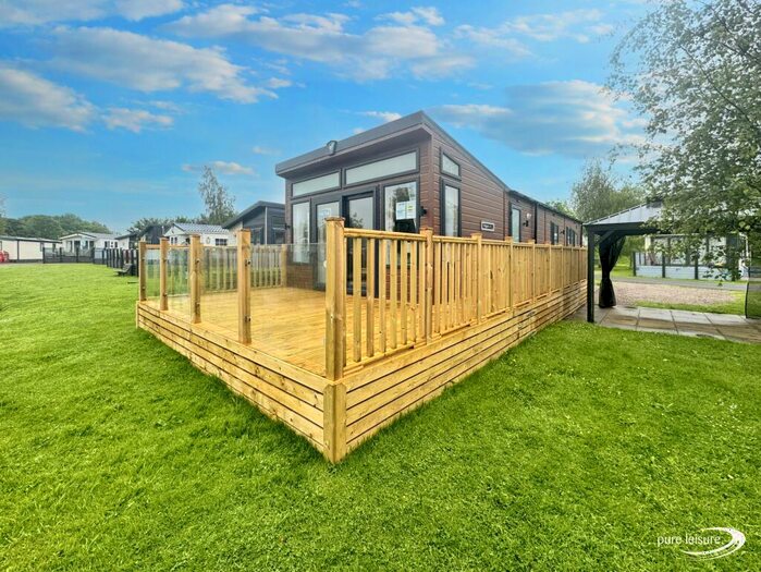 2 Bedroom Lodge For Sale In Willerby Voque Classique Lodge The Yealands - South Lakeland Leisure Village, Carnforth, LA6