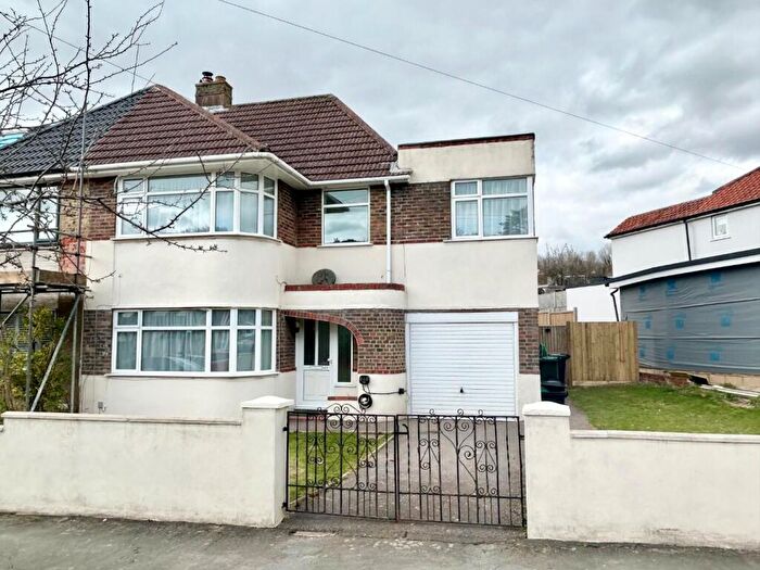 3 Bedroom House To Rent In Mackie Avenue, Brighton, BN1