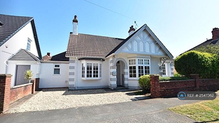 3 Bedroom Bungalow To Rent In Brooklands Avenue, Cleethorpes, DN35