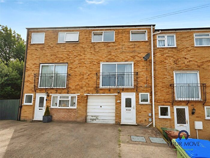 3 Bedroom Terraced House To Rent In Regent Square, Belvedere, DA17