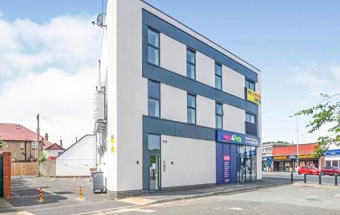 2 Bedroom Apartment To Rent In Elm Road North, Birkenhead, CH42