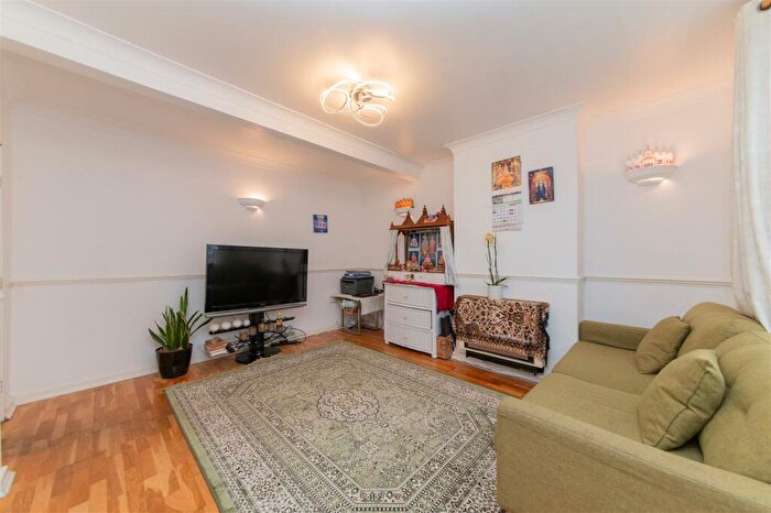 3 Bedroom Terraced House For Sale In Goldbeaters Grove, Edgware, HA8