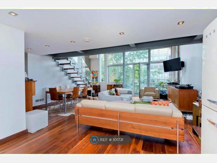 2 Bedroom Flat To Rent In Kings Wharf, London, E8