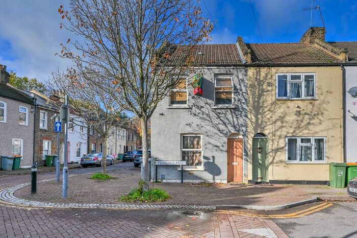 2 Bedroom Terraced House To Rent In Florence Road, Plaistow, London, E13