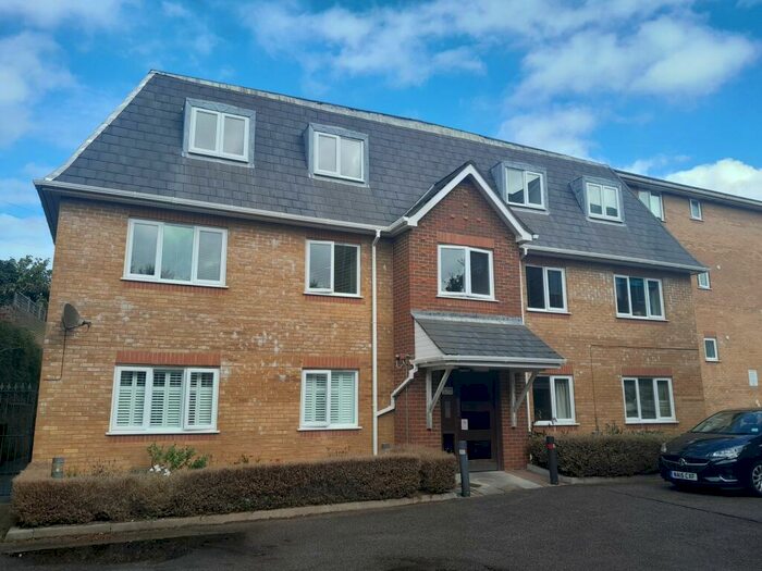 2 Bedroom Apartment To Rent In Poplar Road, St. Pauls Poplar Road, CT10