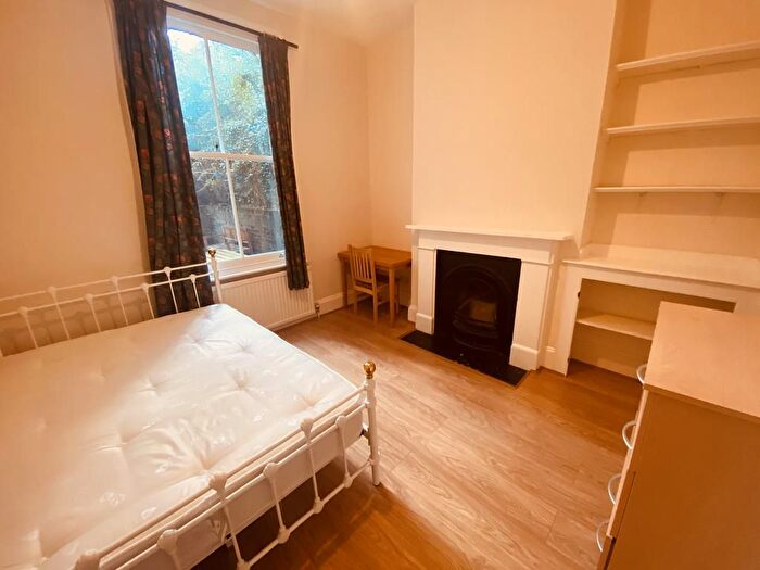 5 Bedroom Terraced House To Rent In Wedmore Gardens, London, N19