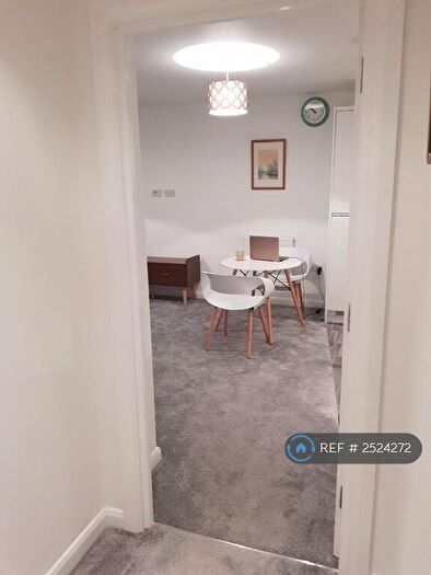 1 Bedroom Flat To Rent In John Street, Luton, LU1